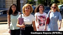 Мая Манолова