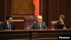 ԱԺ նախագահը և փոխնախագահները, արխիվ