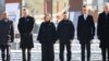(Çepden saga) Ýewropa Geňeşiniň prezidenti Antonio Kosta, Latwiýanyň prezidenti Edgars Rinkewiks, Ukrainanyň prezidenti Wolodymyr Zelenski we onuň aýaly Olena Zelenska, Finlýandiýanyň prezidenti Aleksandr Stubb, Litwanyň prezidenti Gitanas Nauseda. Kiýew, 24-nji fewral, 2025.