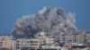 Israelul a lovit Gaza cu noi atacuri aeriene, ucigând cel puțin 51 de persoane în ultima zi.