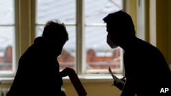 Alegeri în Germania , unde s-au deschis si centre pentru votul „prin corespondență” sau „anticipat”, 23 septembrie 2021.