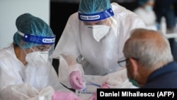 Test pentru depistarea infectării cu coronavirus 