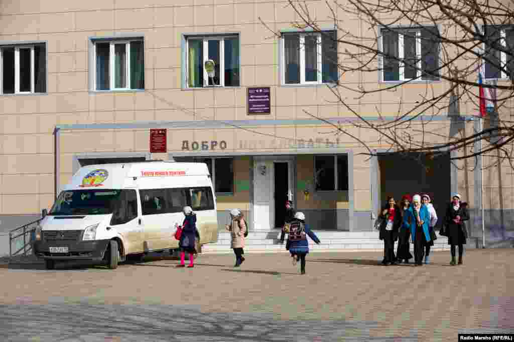 Гелдаганара ишкола кийча ю хьеший тIеэца.
