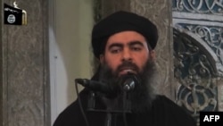  ابوبکر البغدادی با نام اصلی ابراهیم السامرایی خود را «خلیفه» مسلمین معرفی کرده است.