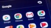 Google-alkalmazások egy Samsung S8 képernyőjén. 2017. november 12. 