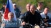 Опять сбежал от протестов? Социальные сети о байкере Путине