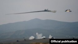 Զորավարժություններ Լեռնային Ղարաբաղում, արխիվ