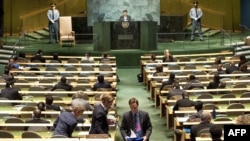 ترک مجمع عمومی سازمان ملل از سوی نمایندگان برخی از کشورها در زمان سخنرانی محمود احمدی‌نژاد
