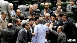  نشست روز پنجشنبه مجلس برای بررسی صلاحیت وزیران پیشنهادی