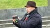 Activistul Anatol Mătăsaru spune că a fost atacat în propria locuință de un individ căutat deja pentru mai multe infracțiuni