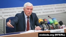 Аляксандар Сурыкаў