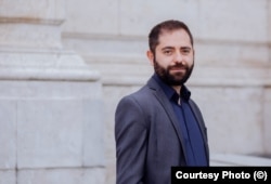Radu Burnete, directorul executiv al Confederației Patronatelor Concordia, critică proiectul guvernului.