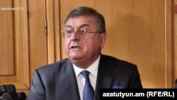 Գագիկ Ջհանգիրյանը, արխիվ