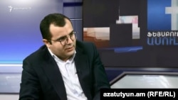  Երևանի քաղաքապետի մամուլի խոսնակ Հակոբ Կարապետյանը «Ազատության» տաղավարում
