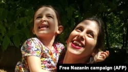 نازنین زاغری پس از سه روز به مرخصی ، روز یکشنبه به زندان بازگشت.