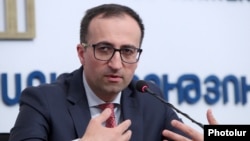 Առողջապահության նախարար Արսեն Թորոսյան, մարտ, 2020թ.