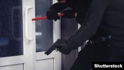 Criminal raiders 
