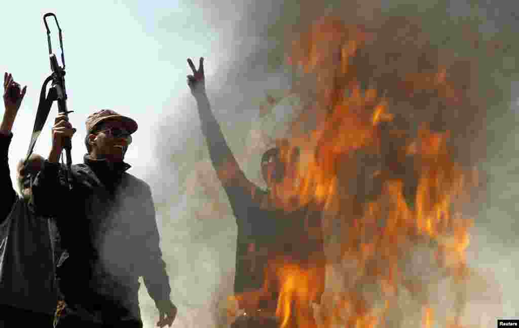 Libija - Ajdabiyah, 25. mart 2011. Foto: Reuters / Goran Tomašević