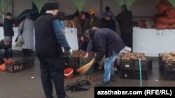 Aşgabat bazary