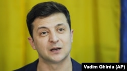 НТВ: «Нещодавно обраний президент Володимир Зеленський завжди розумівся на фокусах»