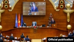 Presidenti i Maedonisë së Veriut, Stevo Pendarovski, gjatë fjalimit vjetor në Kuvend.