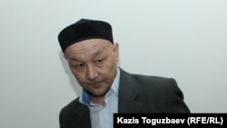 Кенжебек Абишев в суде по его делу. Алматы, 2018 год