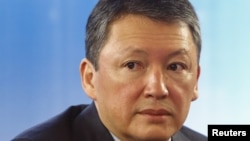 Тимур Құлыбаев.