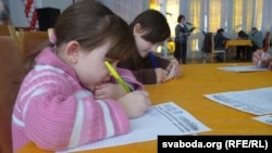Проверить знание родного языка смогут чиновники, депутаты, учителя осетинского языка и литературы, а также студенты и учащиеся школ