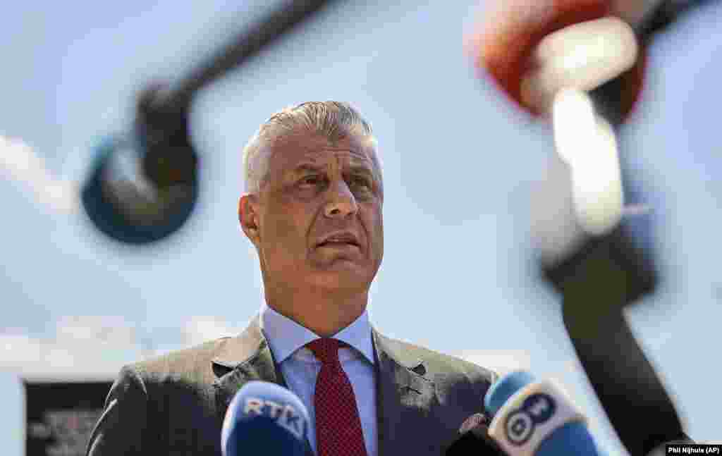 24 qershor 2020 - Presidenti Hashim Thaçi anulon shkuarjen në SHBA pasi Zyra e Prokurorit të Specializuar me seli në Hagë, njoftoi se kishte dorëzuar për shqyrtim një aktakuzë për krime lufte ndaj presidentit të Kosovës, Hashim Thaçi, kryetarit të PDK-së, Kadri Veseli, ish-kryetarit të Kuvendit të Kosovës, Jakup Krasniqi dhe shefit të grupit parlamentar të Vetëvendosjes, Rexhep Selimi. 