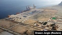 زیدي وايي چینايي کمپني په ګوادر کې کارخانې لګوي