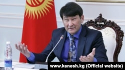 Анарбек Калматов, президенттин Жогорку Кеңештеги өкүлү.