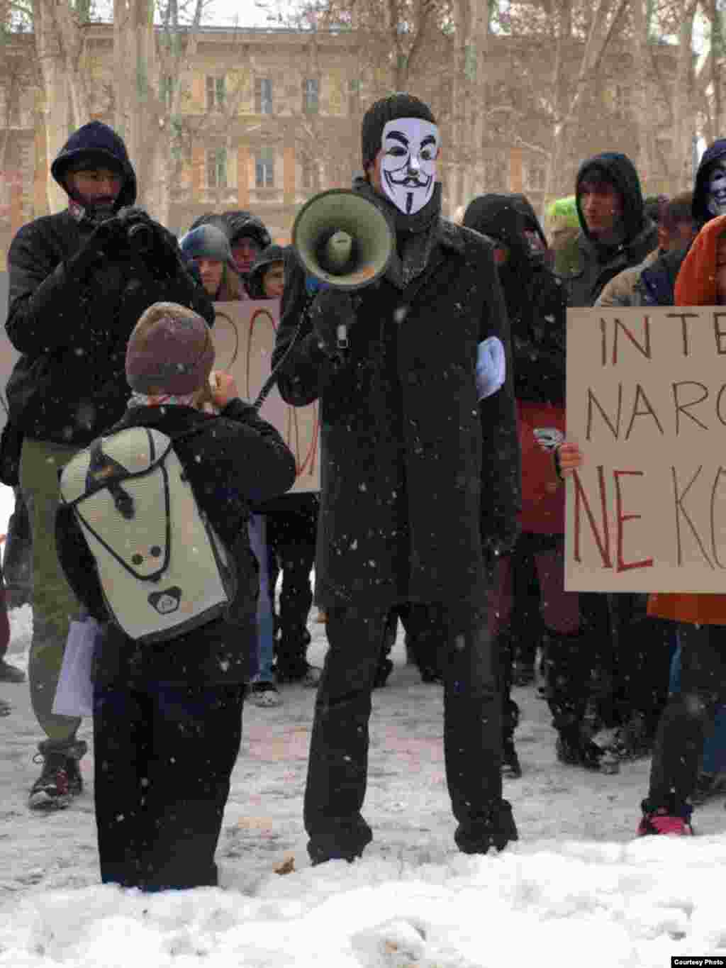 Zagreb - Demonstracije u znak protivljenja međunarodnom sporazumu o borbi protiv falsifikovanja ACTA, 11.02.2011. Foto: Građanska akcija