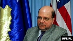 Kristofer Dell