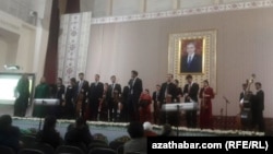 Döwlet konserwatoriýasynda gecirilen konsert. Aşgabat, 2020-nji ýylyň 27-nji noýabry