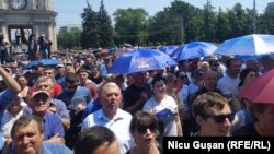 MItingul în sprijinul guvernului Partidului Democrat, Chișinău, 9 june, 2019