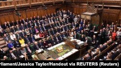 Parlamenti britanik 