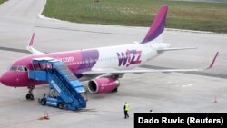 Decizia operatorului aerian Wizz Air de a-și suspenda zborurile a fost una subită, mai spune ACC, care ar fi fost informată de companie printr-un e-mail.
