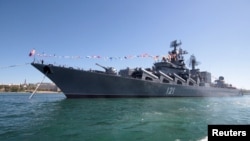 Ресейдің "Москва" ракеталық крейсері Қара теңізде.