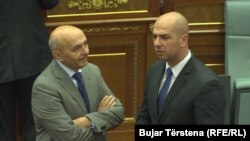 Bez komentara o smeni: Isa Mustafa i Slavko Simić