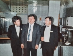 Zahid Bukva dhe stafi i Holiday Inn gjatë luftës