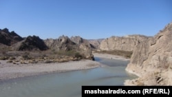 د کورم تنګي ډېم
