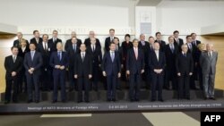 НАТО-ға мүше мемлекеттердің сыртқы істер министрлері. Брюссель, 3 желтоқсан 2013 жыл.