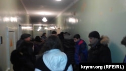 Черга в керченській поліклініці