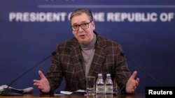 Presidenti i Serbisë, Aleksandar Vuçiq, gjatë një konference për media në Beograd më 11 dhjetor 2024. 