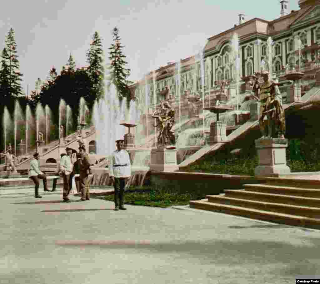 "Петергоф, Каскады". Франтишек Краткий, 1896