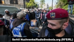 Інцидент стався біля Кабміну під час акції протесту представників малого бізнесу, які вимагають за умов карантину рівних умов для всіх бізнесменів