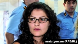 Փաստաբան Լուսինե Սահակյան