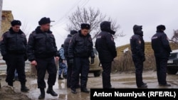 Обшуки проходять у селищі Роздольне