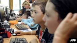 La o lecție de securitate pe internet în Franța
