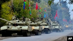 Azerbejdžanske snage na putu ka dijelovima Nagorno-Karabaha koji su vraćeni Bakuu